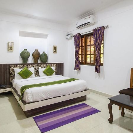 Treebo Trend Skylight Royal Stay Candolim Kültér fotó