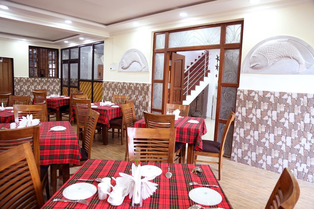 Treebo Trend Skylight Royal Stay Candolim Kültér fotó